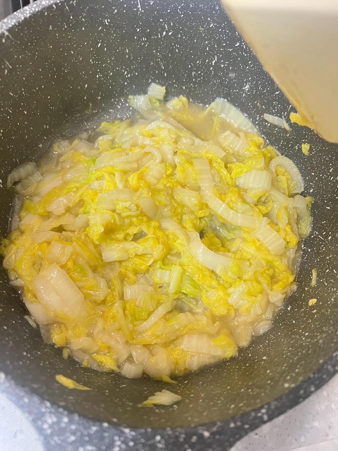 炒白菜，宝宝最爱吃的～