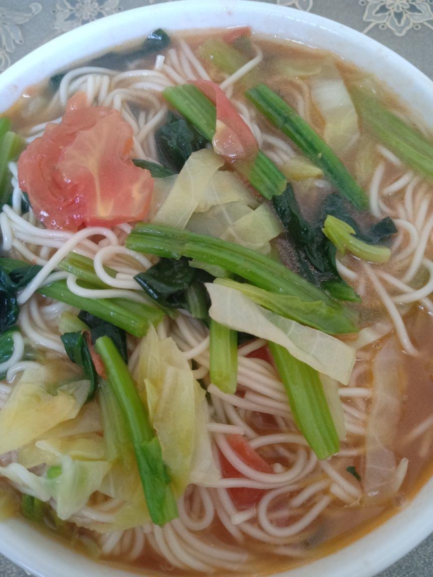 柿子热汤面