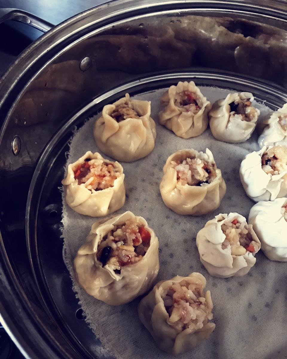 馄饨皮糯米烧麦