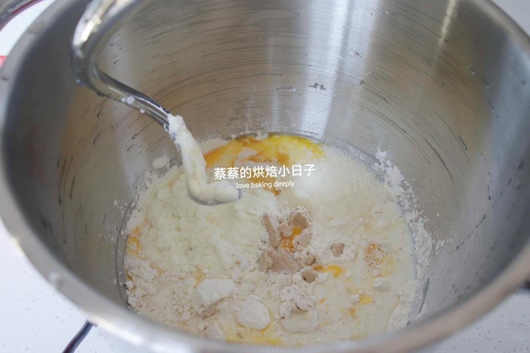 纯奶手撕吐司的做法 步骤1