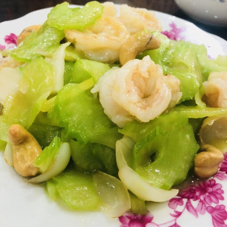 西芹腰果虾仁