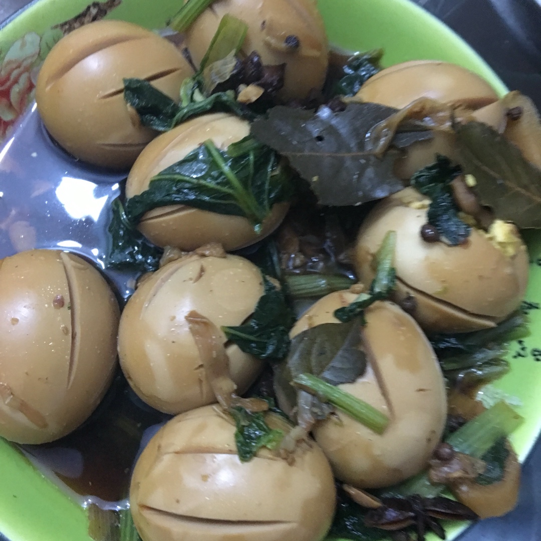 卤蛋
