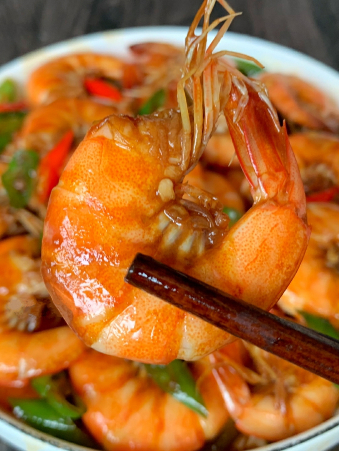 辣椒炒大虾的做法