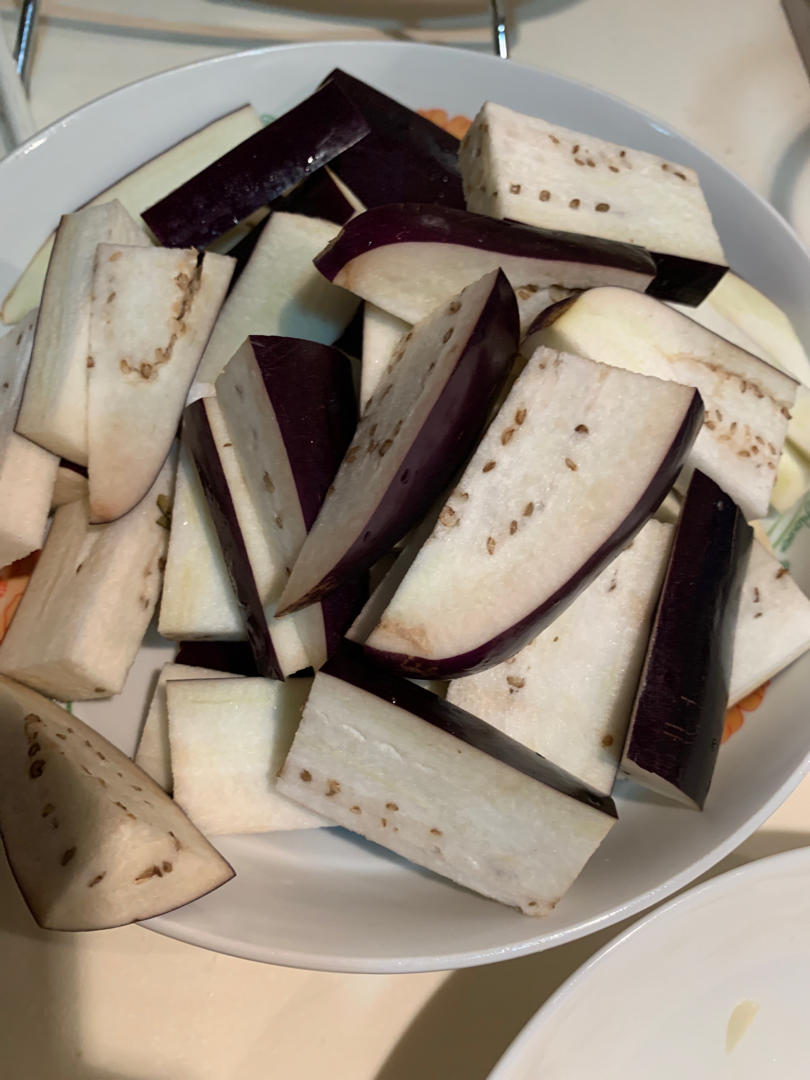 鱼香茄子煲