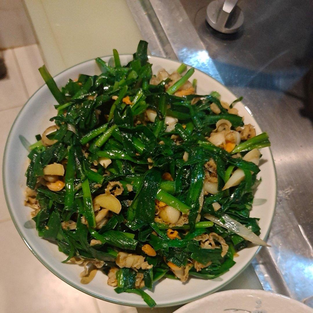 扇贝肉炒韭菜