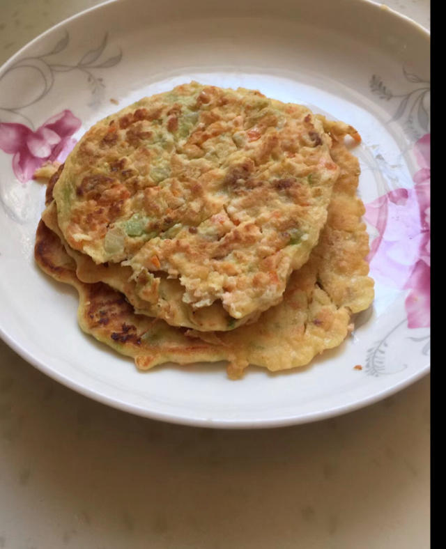 三文鱼蔬菜蛋饼