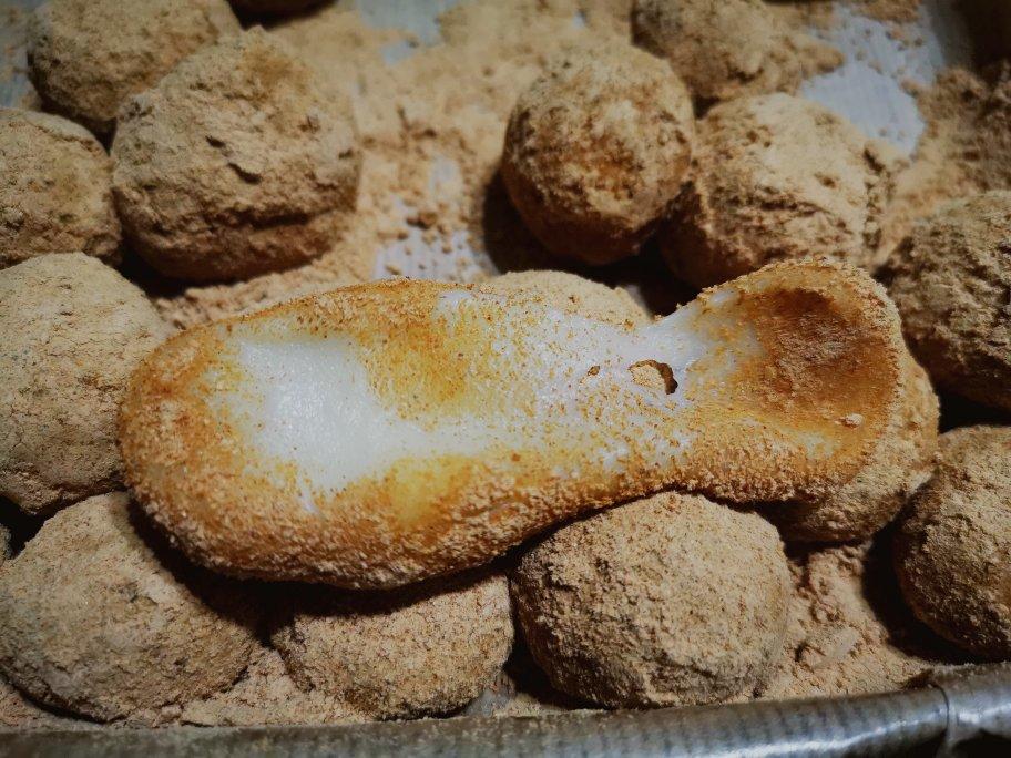 黄豆粉麻糍