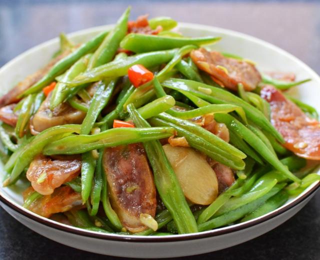 家常菜—四季豆炒腊肠的做法