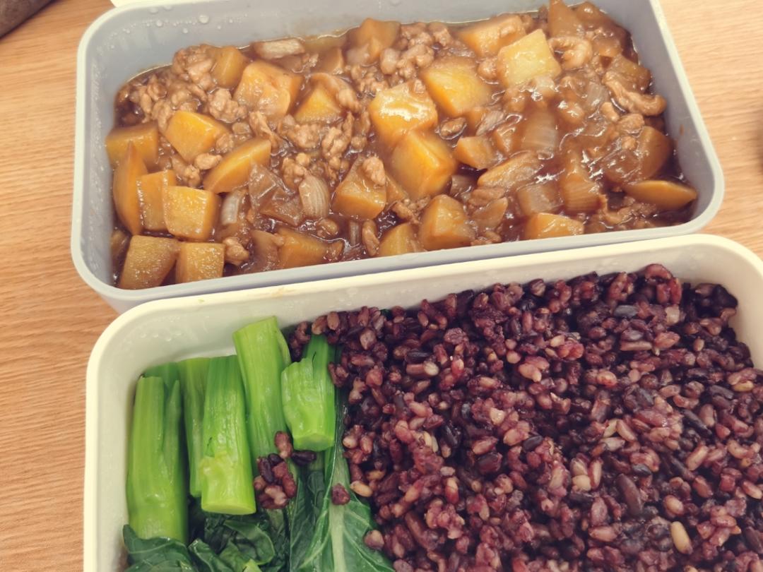 超级下饭的肉沫炒土豆！