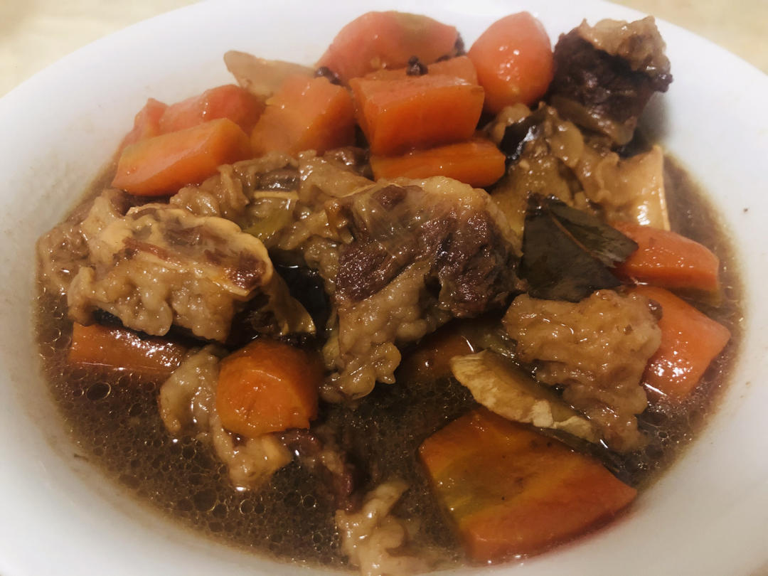 萝卜炖牛腩