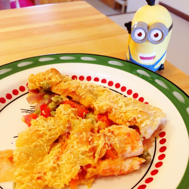 薄饼脆皮火腿pizza