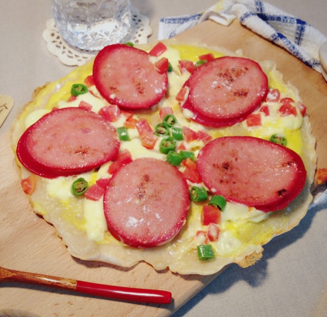 平底锅红肠全麦发糕饼