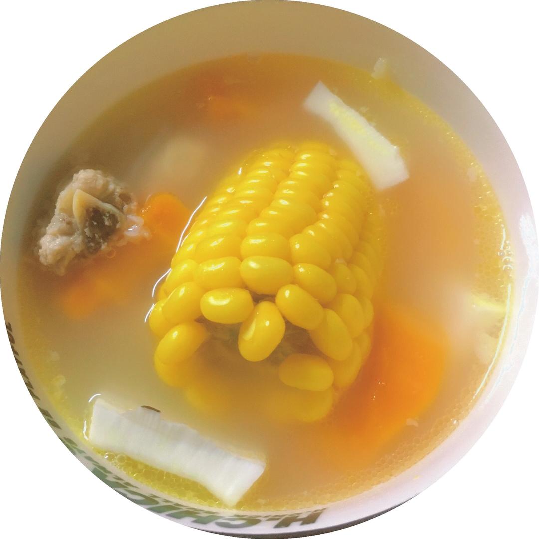 椰子排骨胡萝卜玉米汤
