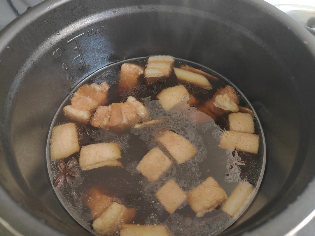 腊汁肉夹馍