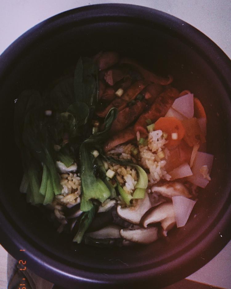【电饭煲腊肠煲仔饭】