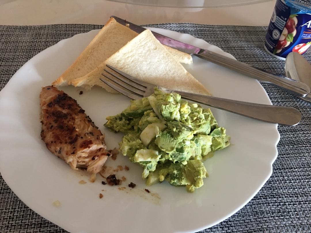 酷炫屌炸天好吃的煎鸡胸肉（香蒜蜂蜜煎鸡胸肉）