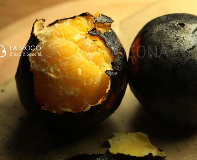 黑暗料理之巅峰：裸烧橙子！的做法