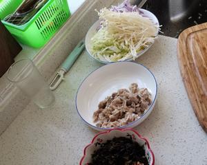 羊肉炒米粉的做法 步骤3