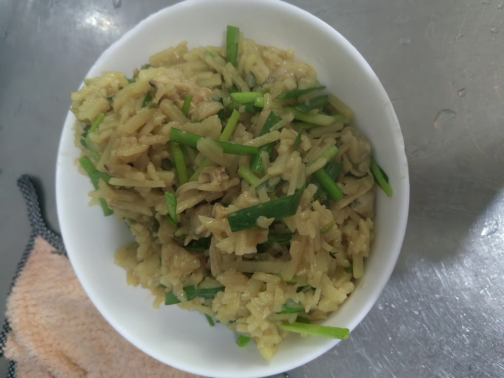 丁师傅的奇怪菜谱韭菜炖土豆泥的做法