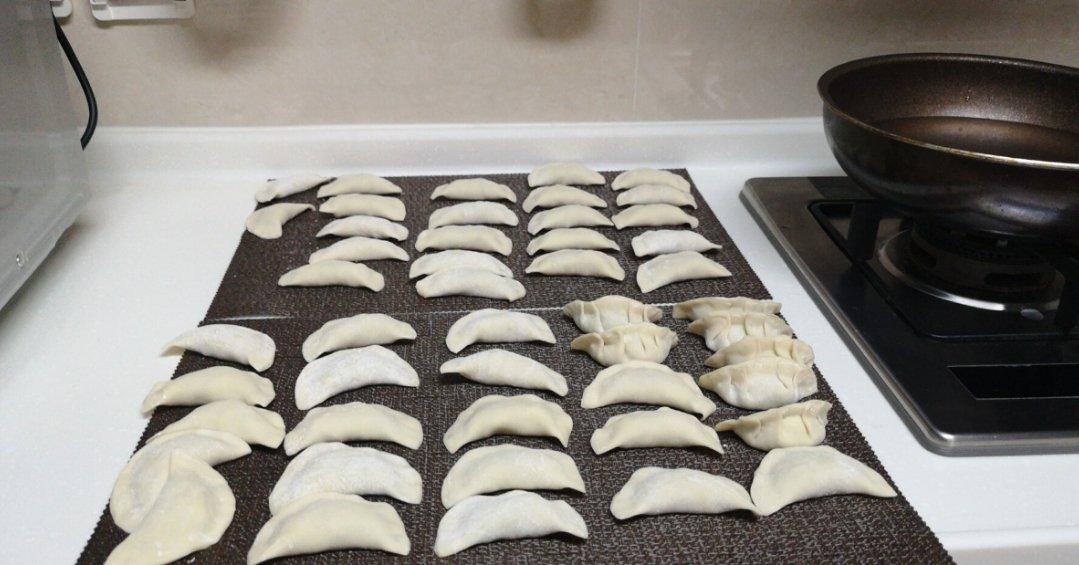 韭菜鸡蛋虾仁三鲜饺子