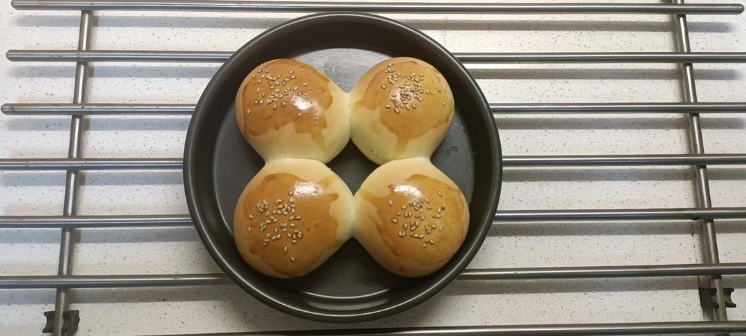 一次发酵超软淡奶油小餐包