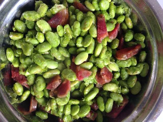 青豆炒腊肠