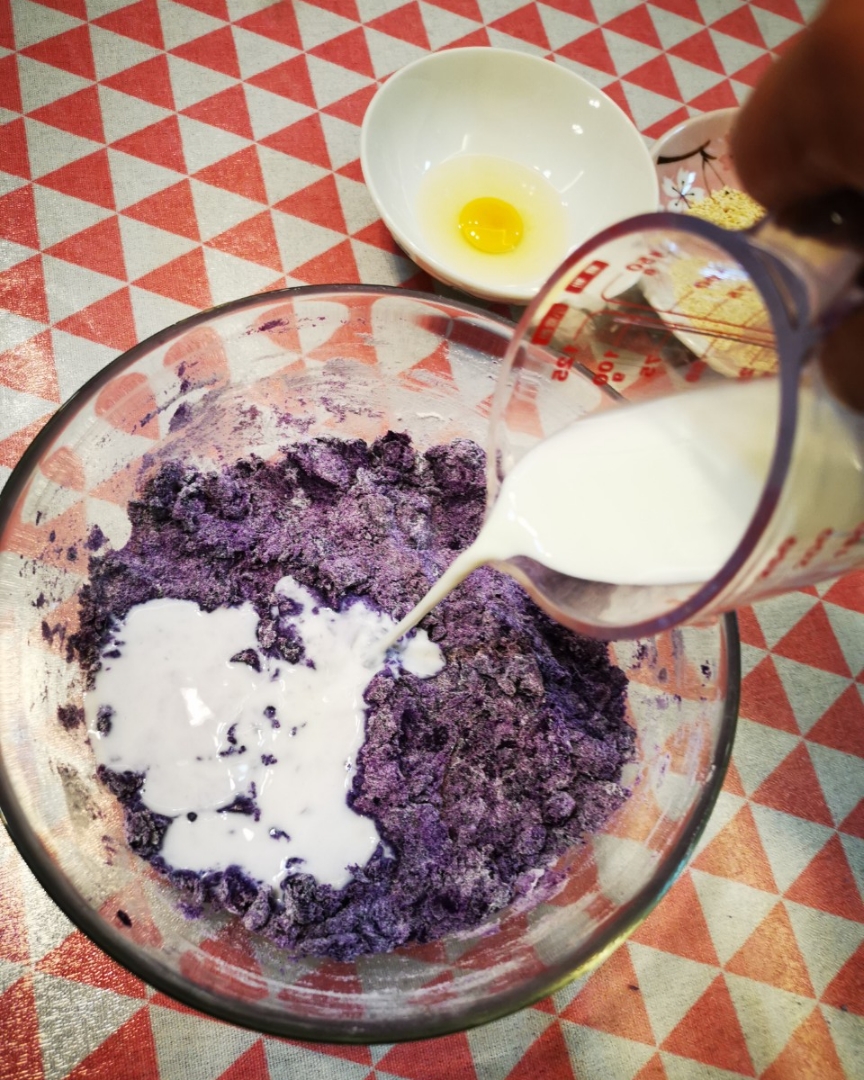 无油低糖紫薯饼的做法 步骤3