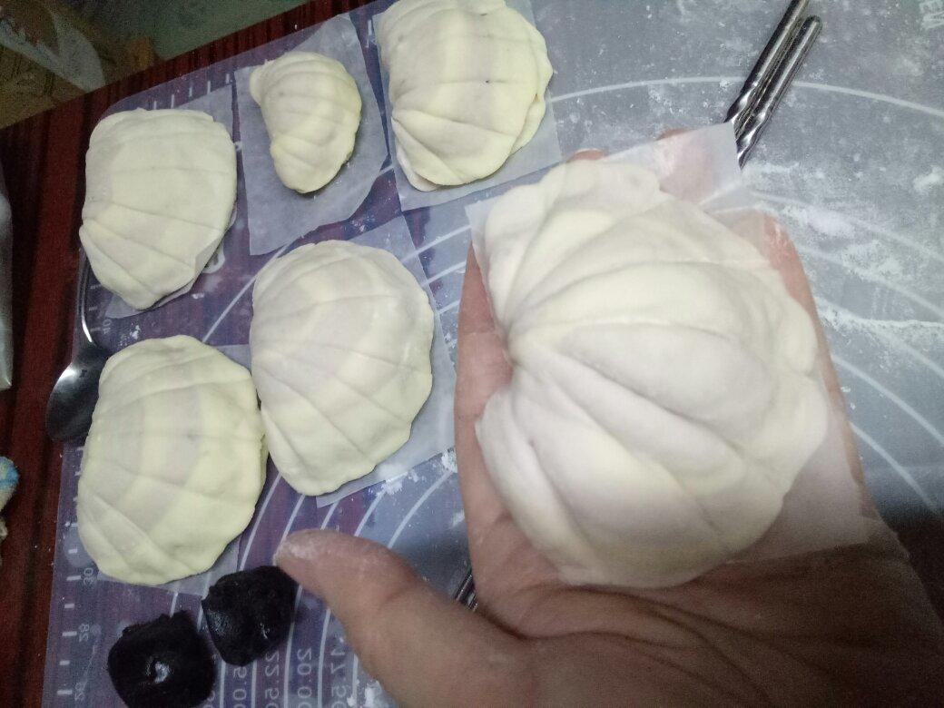 太斑斓贝壳豆沙包