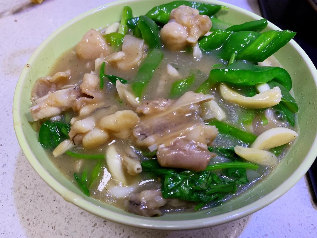 哈灵面馆的牛蛙面or饭浇头