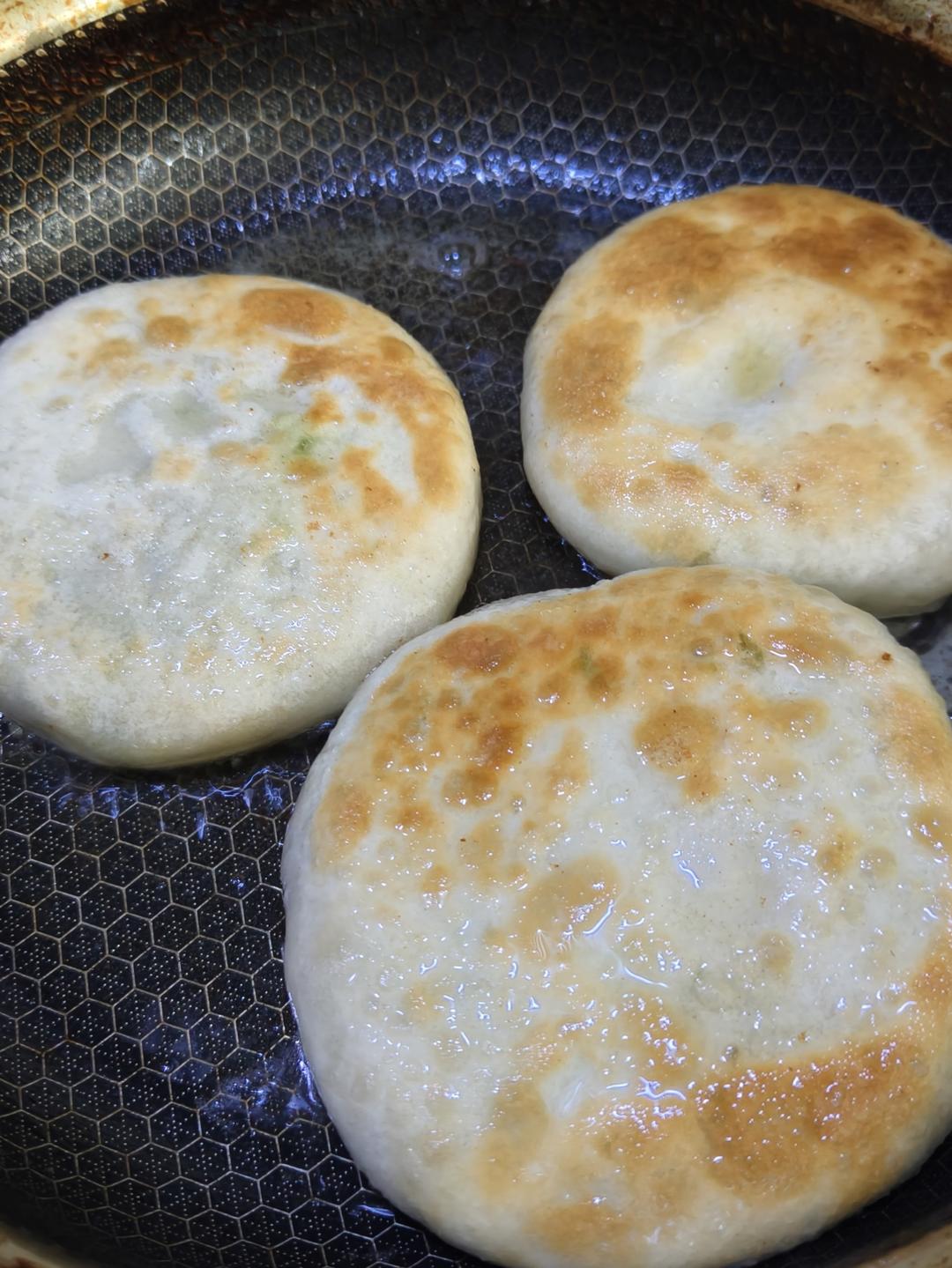 韭菜鸡蛋馅饼