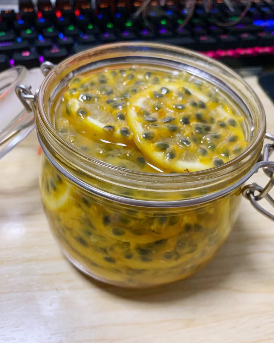 百香果柠檬蜂蜜茶