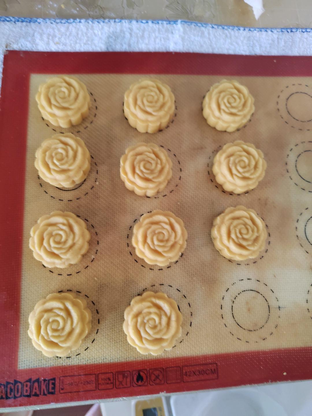 奶香绿豆糕（无豆腥味，超快手不麻烦）