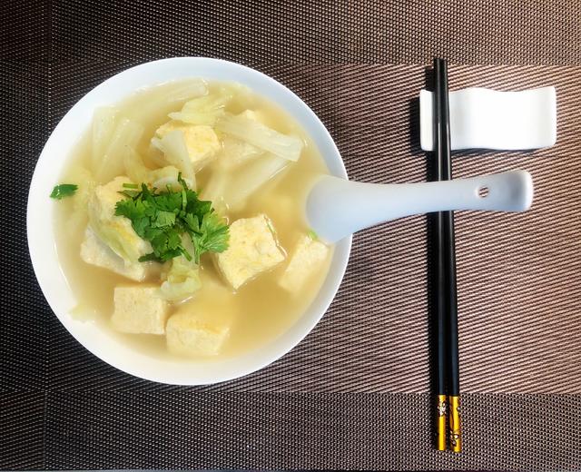 一人食·白菜炖冻豆腐的做法