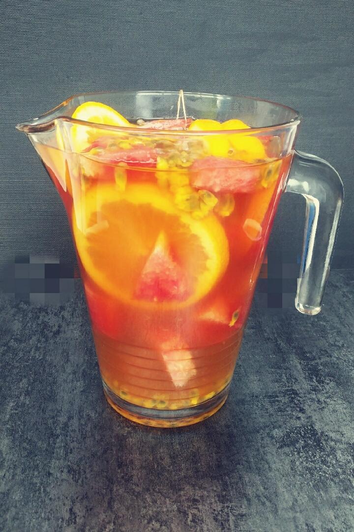 最爱孙铭阳做的满杯水果茶