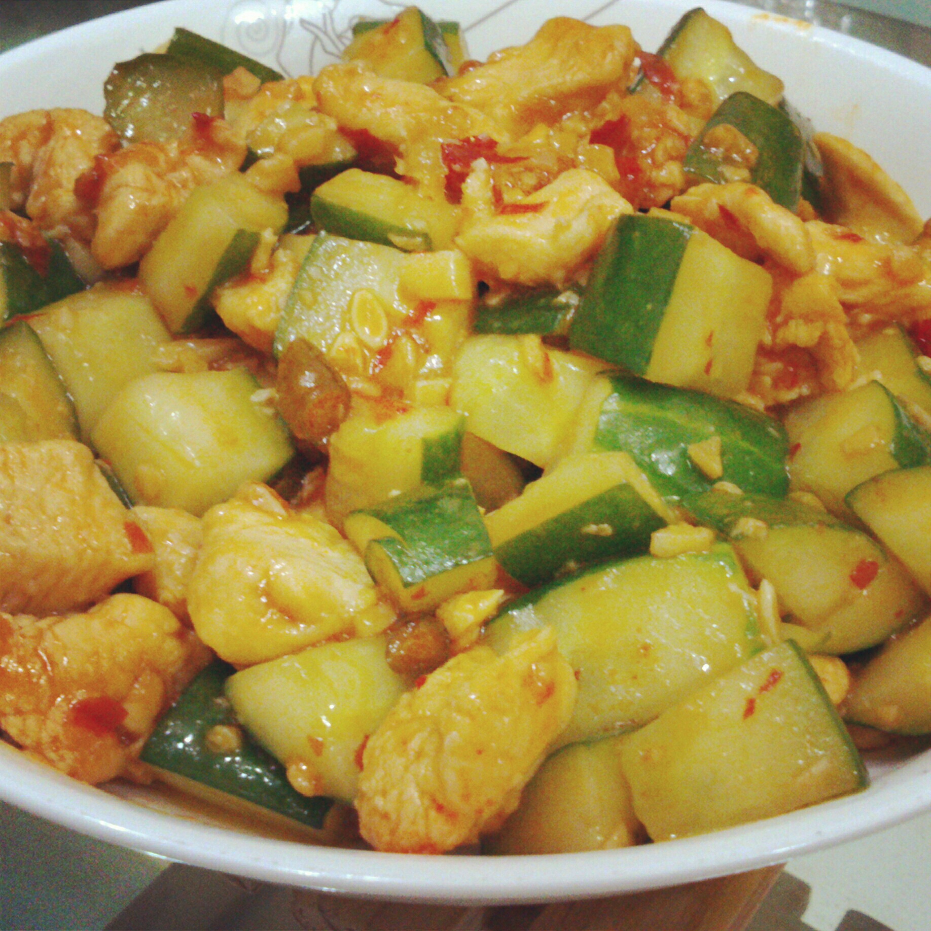 酒酿炒鸡丁