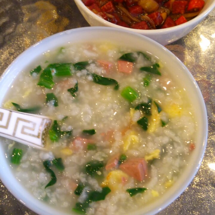 菠菜猪肝粥