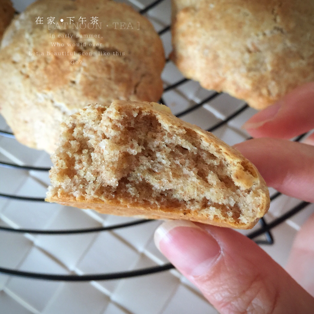 朴素的椰子油咸司康<Coconut Oil Biscuits>