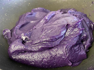 超百搭的紫薯馅做法来啦，淡淡的奶香，甜而不腻的做法 步骤7