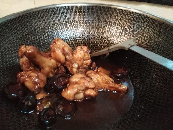 小鸡🍗炖蘑菇🍄（原创）