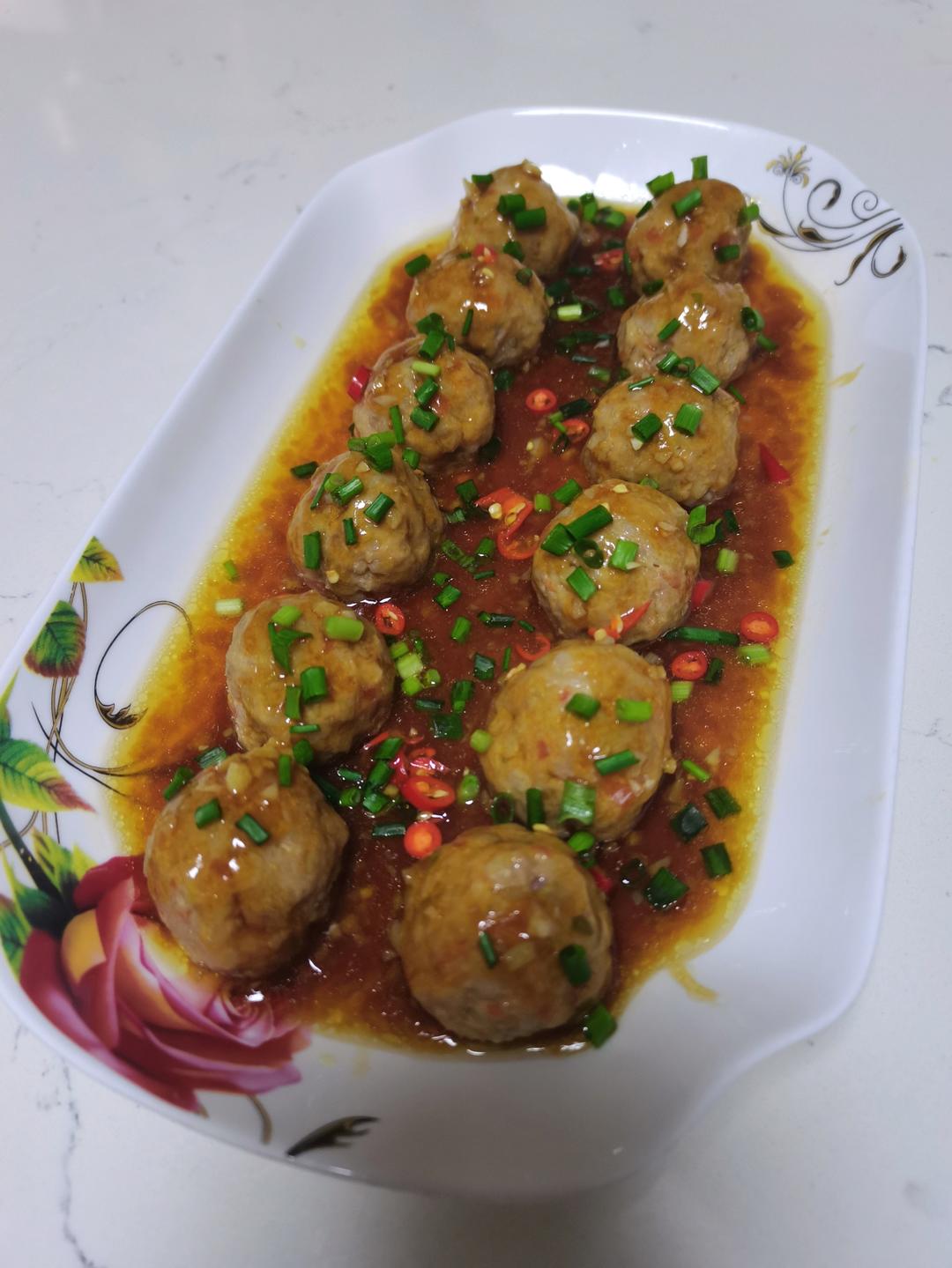 清蒸藕丁肉丸子