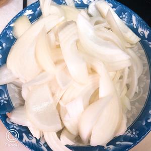 家庭版干锅土豆片的做法 步骤1