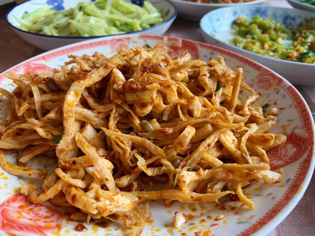 下酒菜㊙️麻辣鸡丝‼️麻辣鲜香