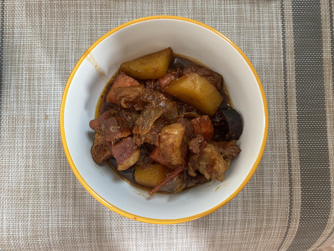 番茄土豆炖牛腩