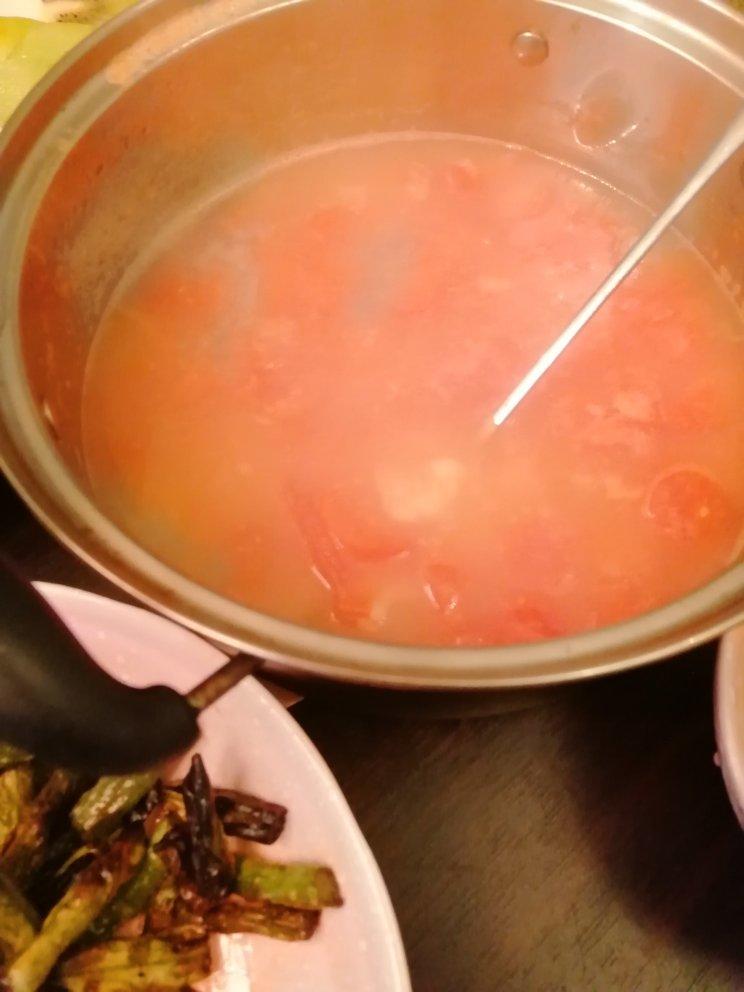 西红柿鸡蛋疙瘩汤
