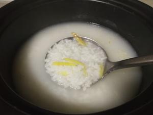 牛肉鲜虾砂锅粥的做法 步骤8