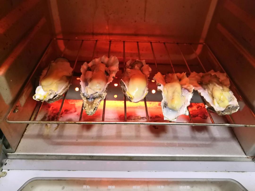 蒜蓉烤生蚝（烤箱版）