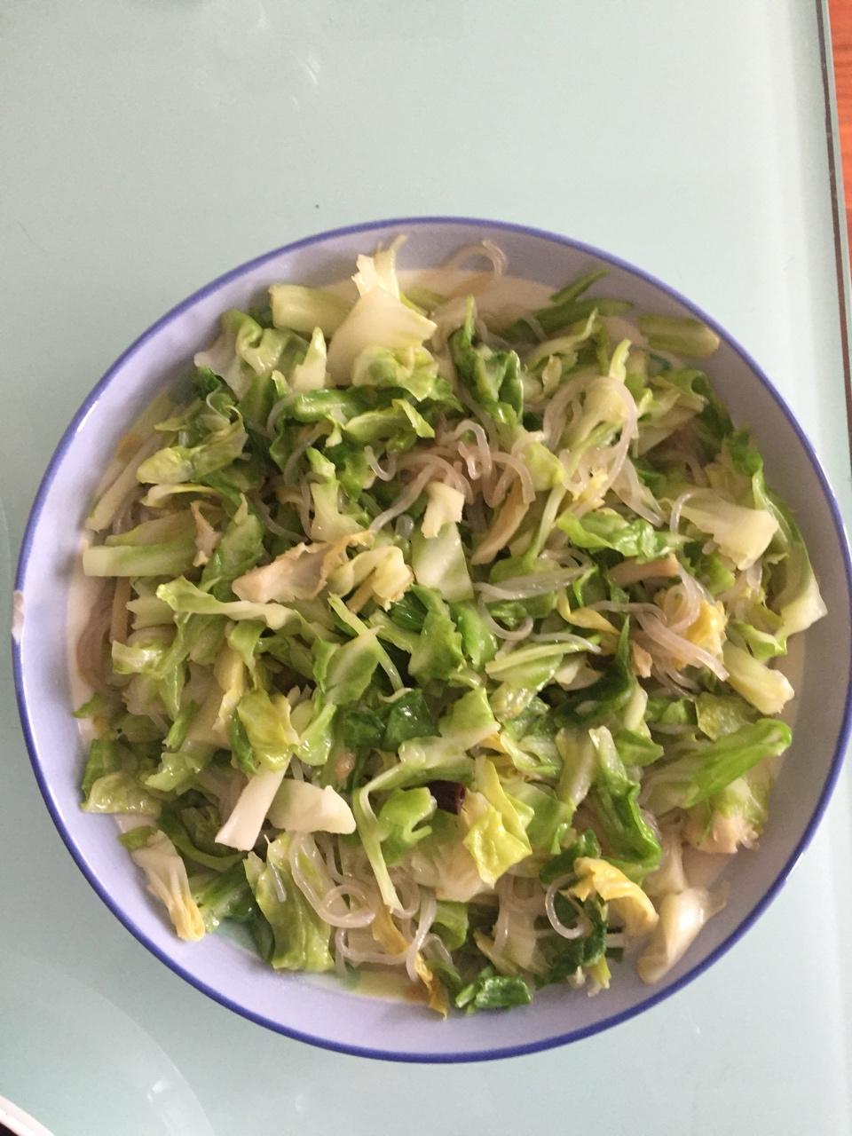 卷心菜炒粉丝 Glass noodles with Cabbage