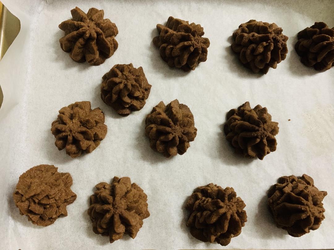 一抿即化酥到掉渣的珍妮曲奇云顶小花/烘焙视频饼干篇1