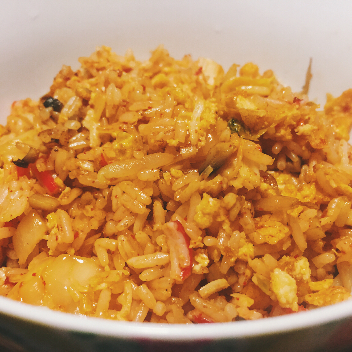 冰箱里有什么就做什么的泡菜炒饭