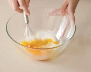 超详细制作全蛋打发法海绵蛋糕pâte à génoise的做法 步骤3